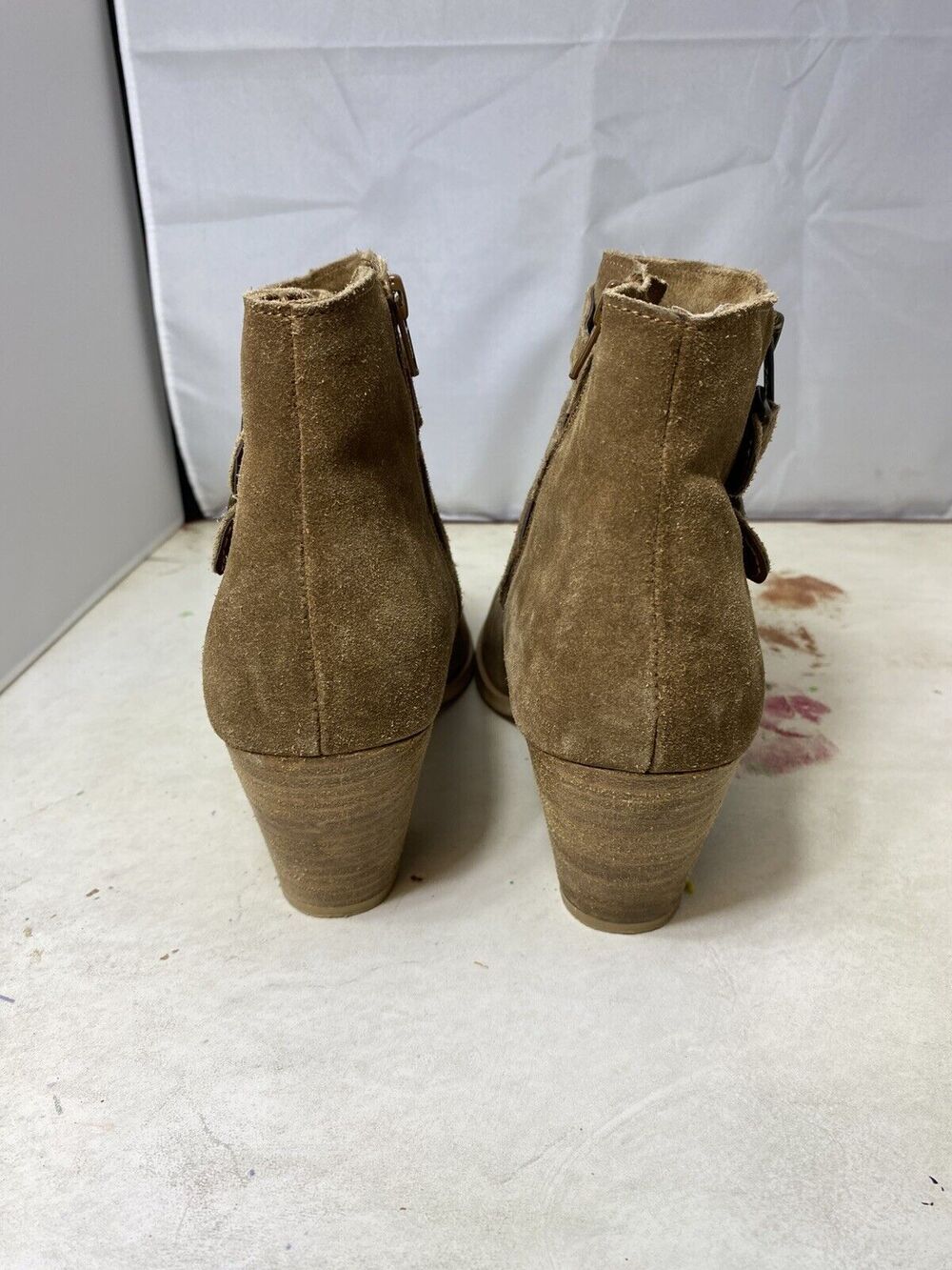 Diba Heeled Ankle Boots Brown Suede Buckle Booties Women’s Size 10 GUC - Picture 4 of 15
